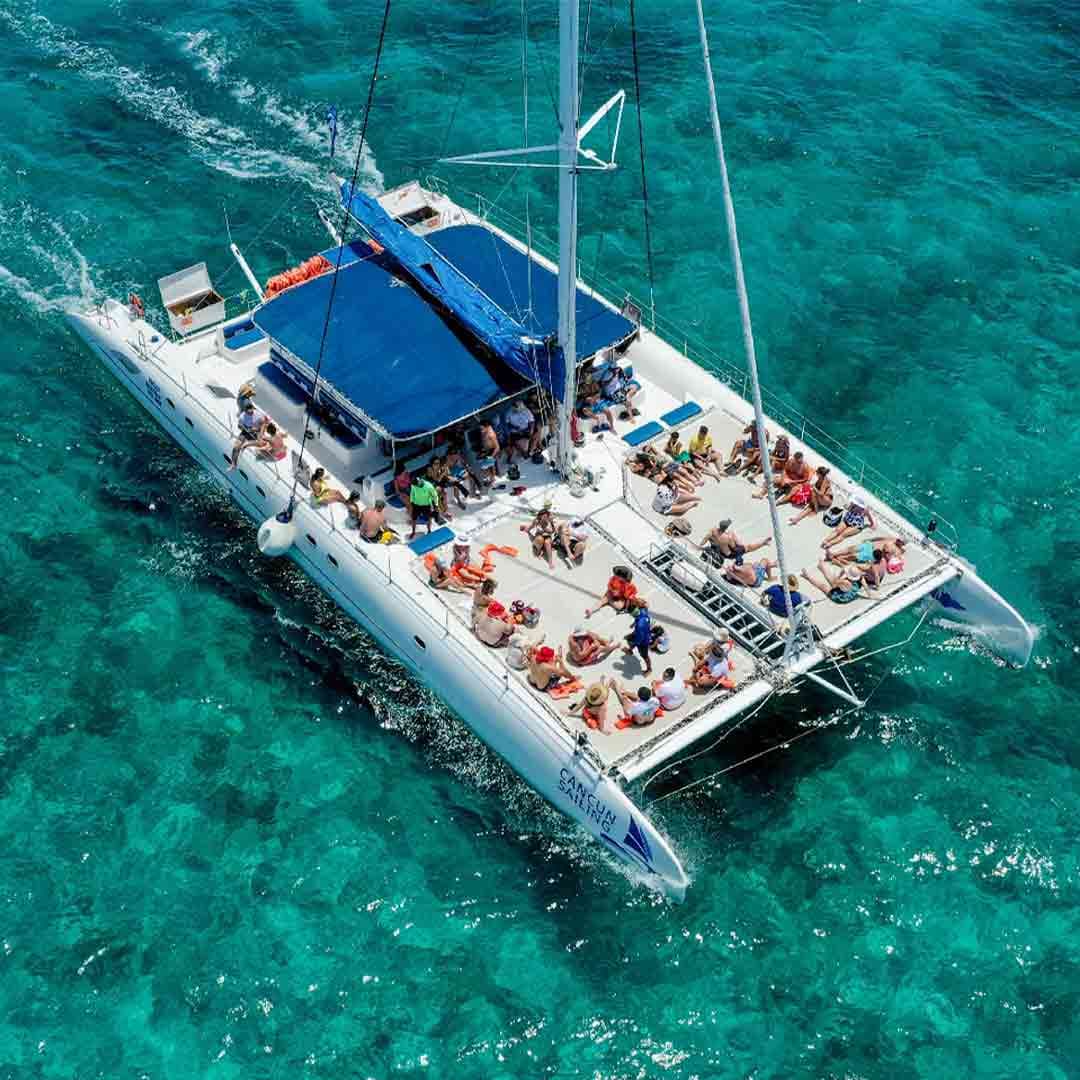 Excursión en catamarán a Isla Mujeres todo incluido — 5