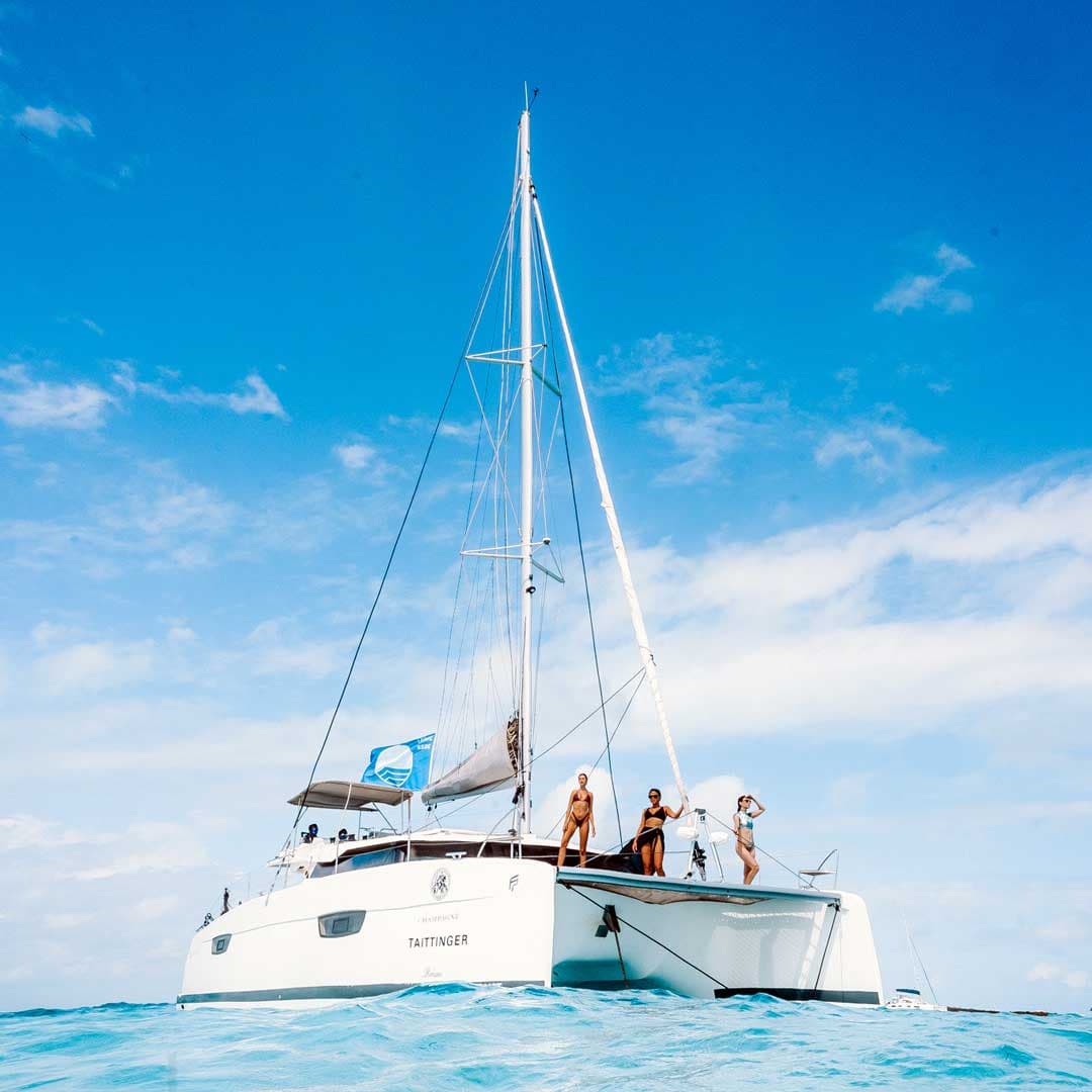 Tour de lujo a Isla Mujeres en catamarán — 4