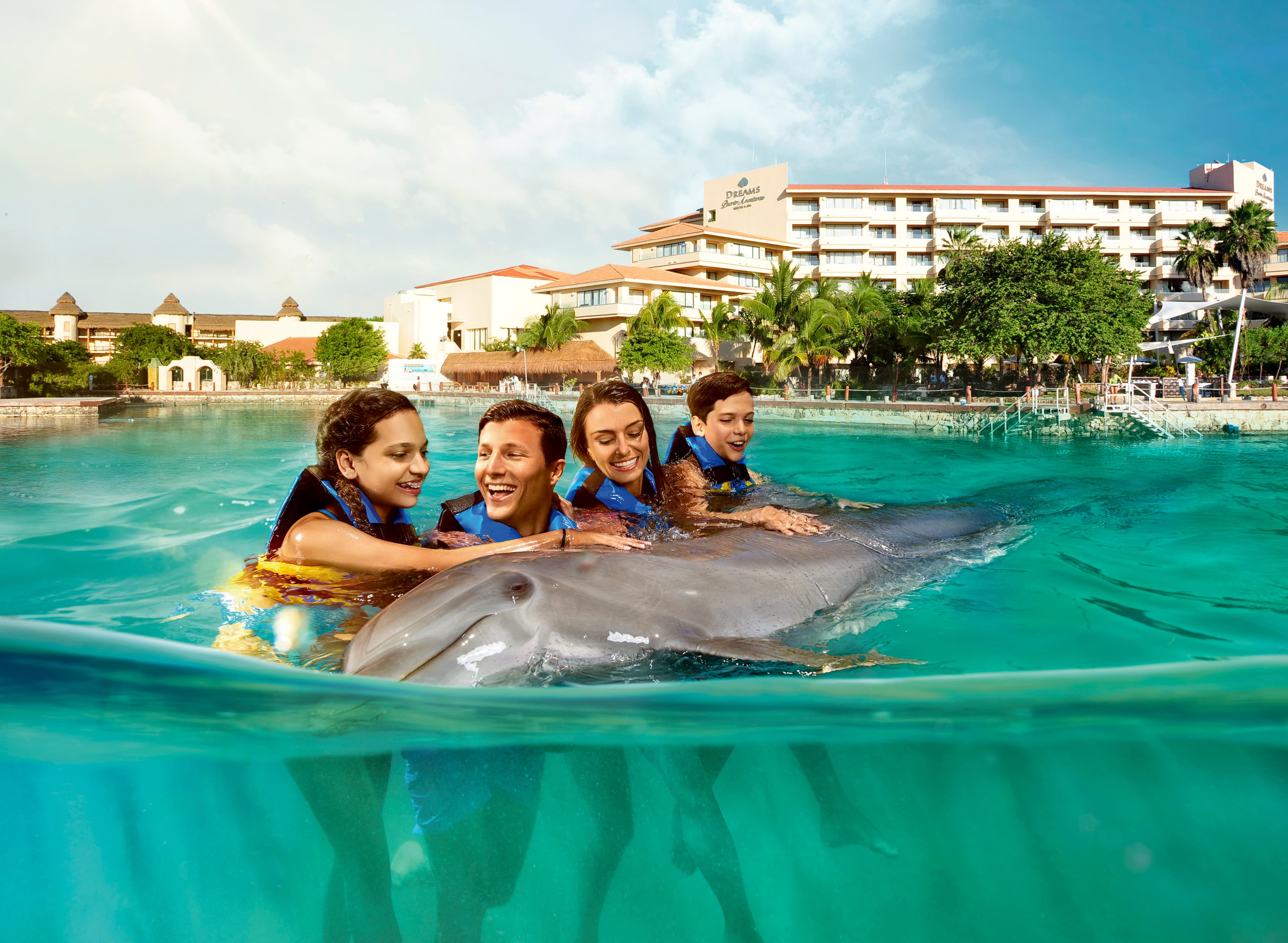 Dolphin Encounter Puerto Aventuras